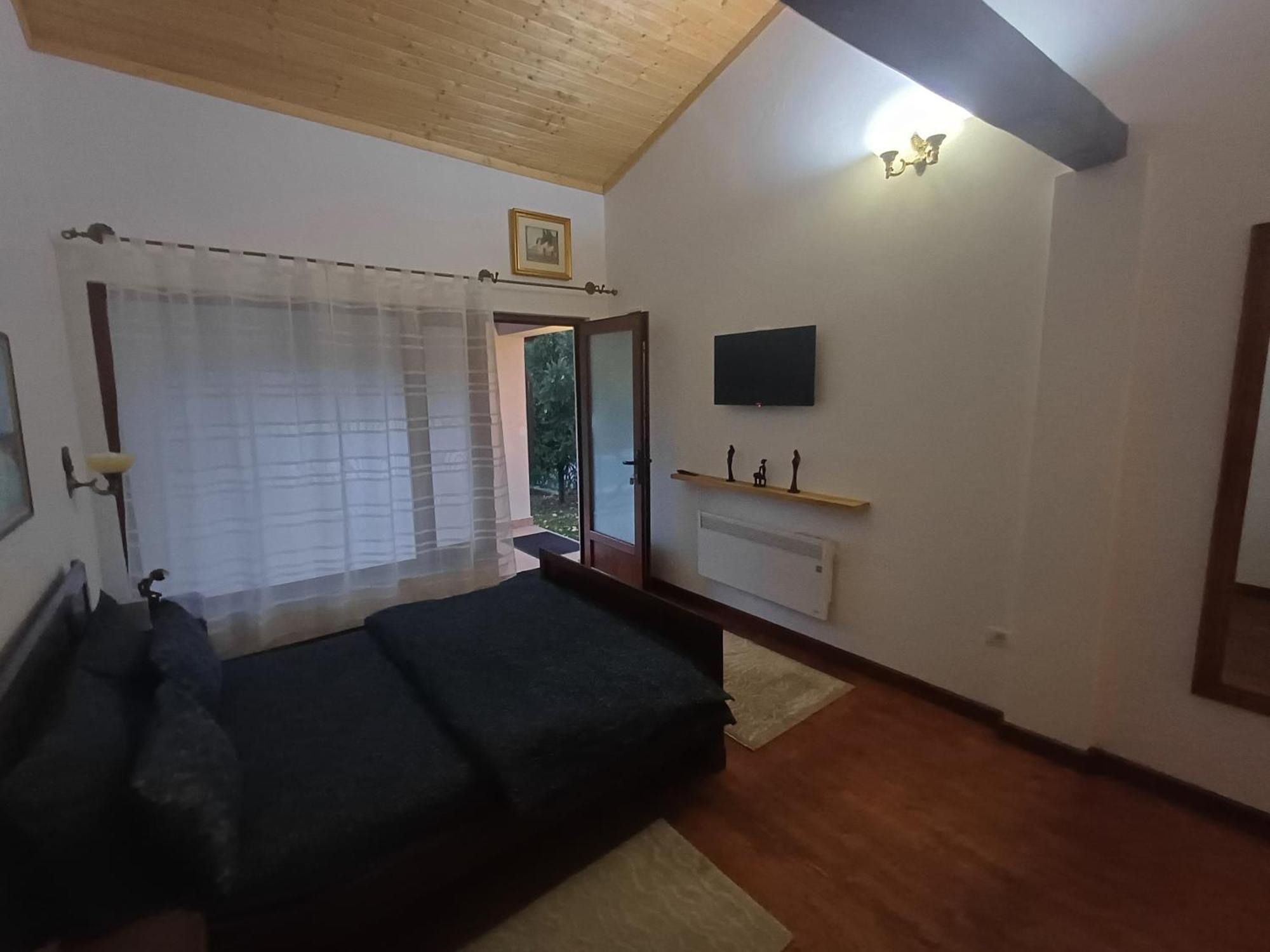 Casa Romana Ieşelniţa Εξωτερικό φωτογραφία
