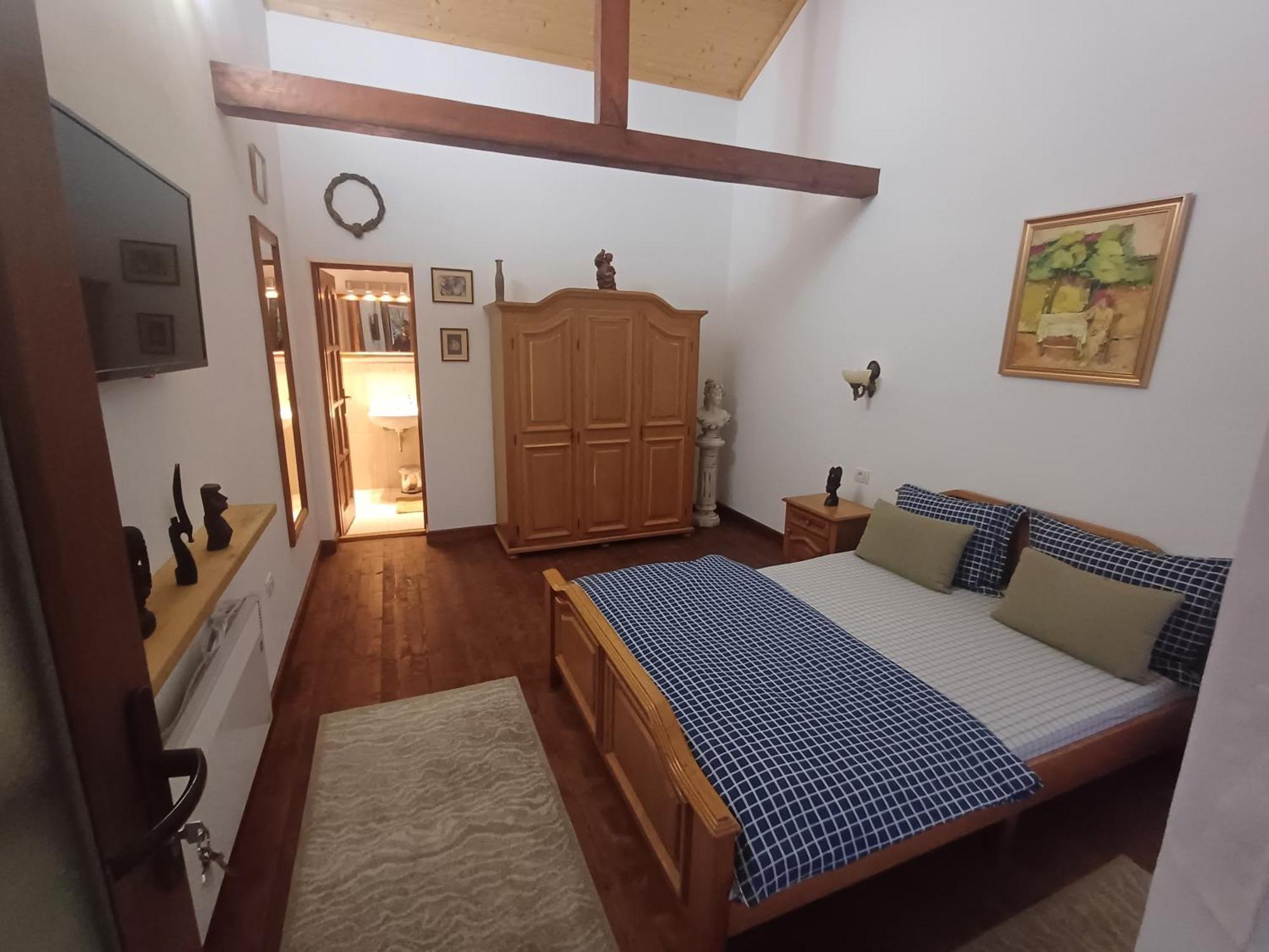 Casa Romana Ieşelniţa Εξωτερικό φωτογραφία